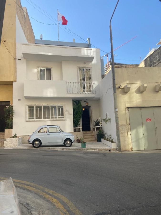Saint Julian's Ave Maria Guest House מראה חיצוני תמונה